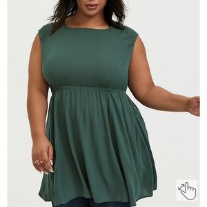 Torrid Green Crepe Babydoll Tunic Tank Size 2